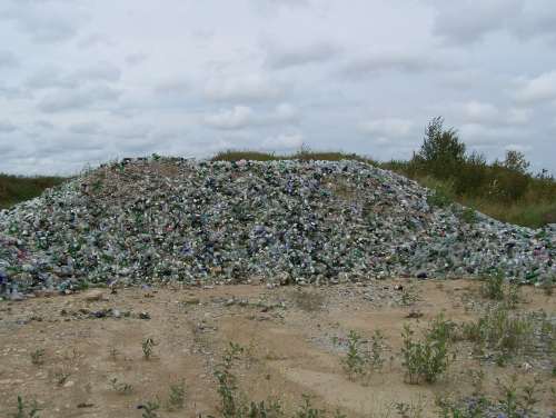 glass_pile_manitoba.JPG
